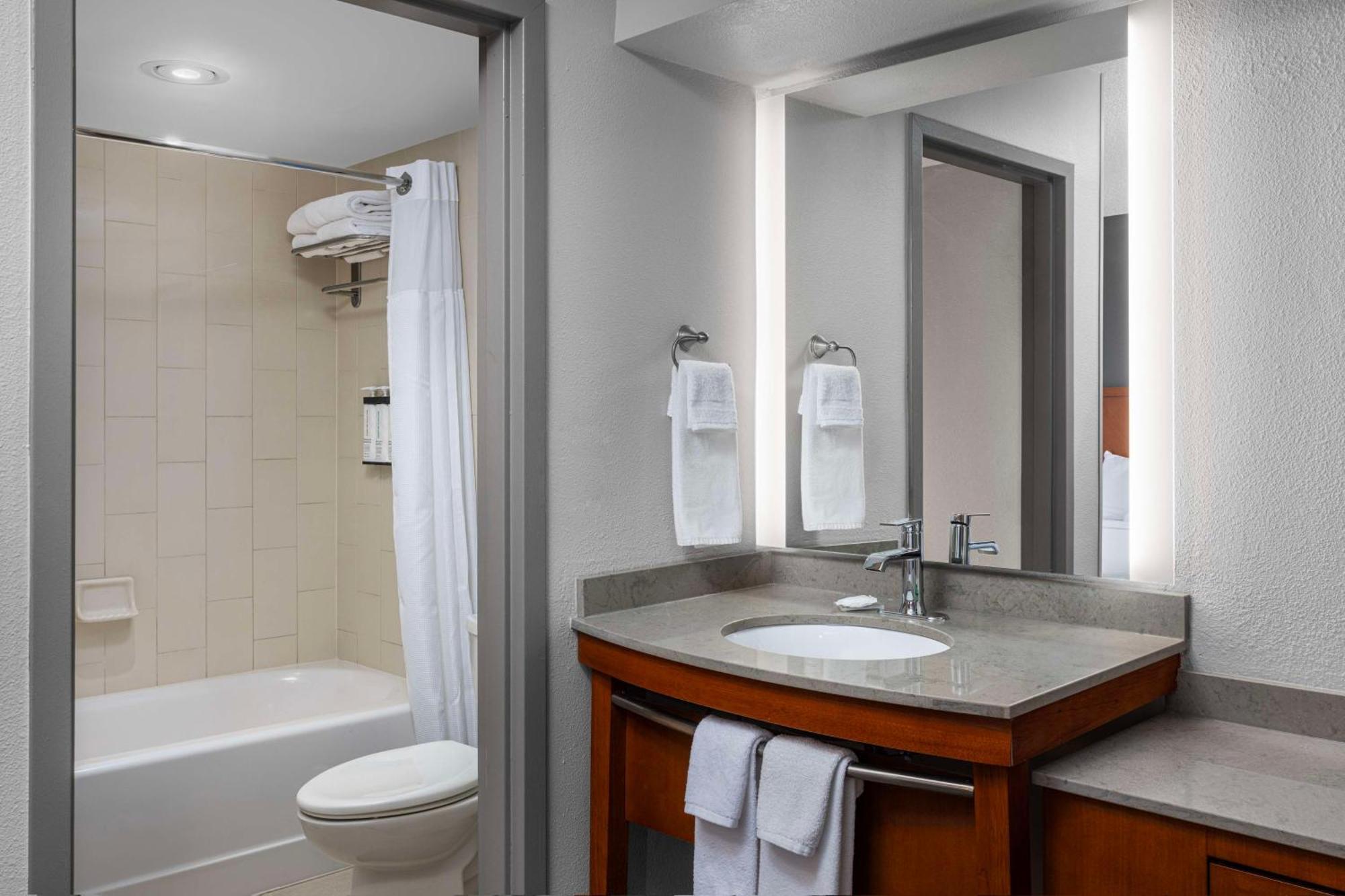Hyatt Place Detroit/Utica Εξωτερικό φωτογραφία